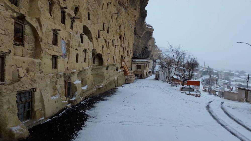 Sinema ve belgesellerin vazgeçilmez adresinde kar güzelliği 7